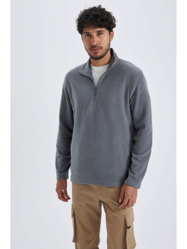 DEFACTO Regular Fit Stand-up Collar Fleece Sweatshirt