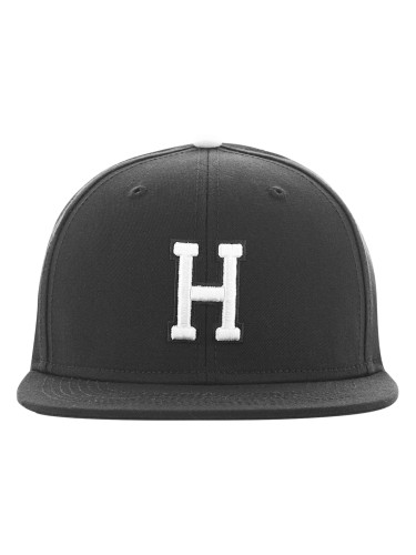Letter Snapback H