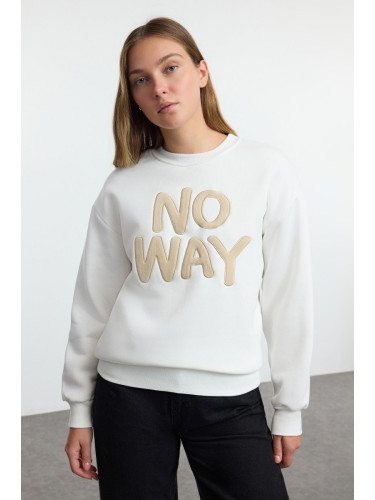 Trendyol Ecru Slogan Embroidered Regular/Normal Fit Crew Neck Thick Knitted Sweatshirt