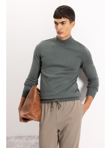 DEFACTO Men's Dark Khaki Slim Fit Slim Fit Half Turtleneck Knitwear Sweater