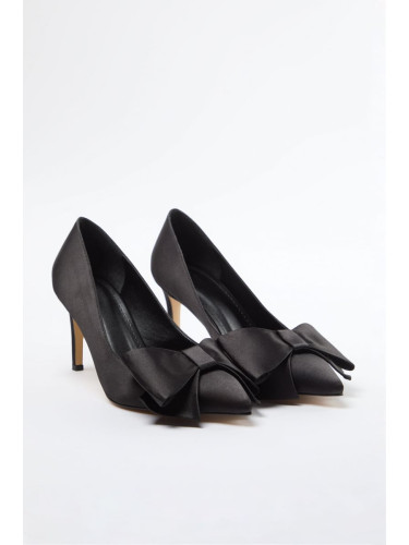 Trendyol Black Bow Satin Women's Classic Thin Heel Shoes