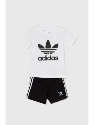 Бебешки памучен комплект adidas Originals SHORT TEE SET в бяло JE0521