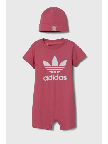 Бебешки памучен къс гащеризон adidas Originals GIFT SET IY0748