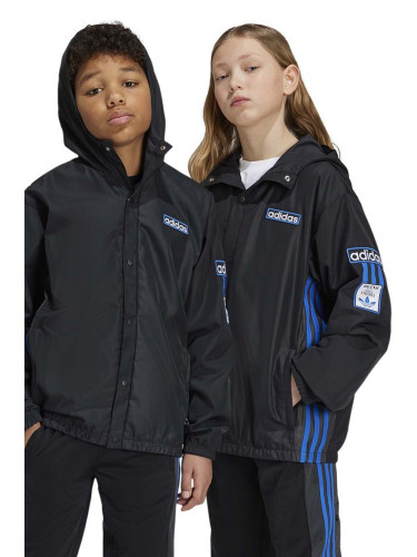 Детско яке adidas Originals WINDBREAKER в черно JG8487