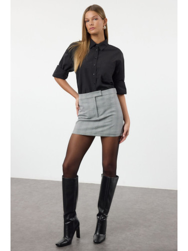 Trendyol Gray Plaid Mini Woven Shorts Skirt