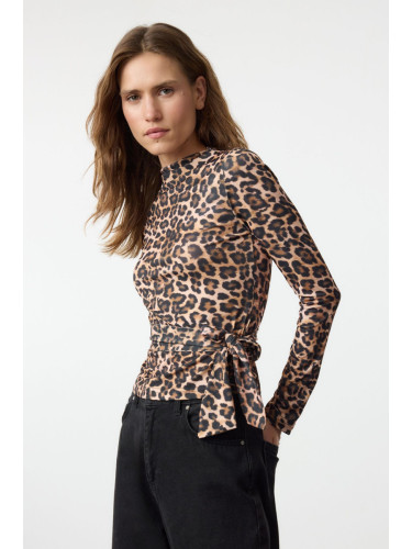 Trendyol Brown Leopard Print Tie Detailed Stand Collar Body-Fitted Knitted Blouse