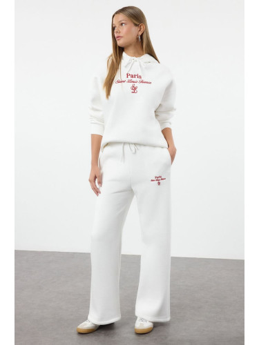 Trendyol Ecru Slogan Embroidered Regular/Normal Pattern Thick Polar Fleece Knitted Tracksuit