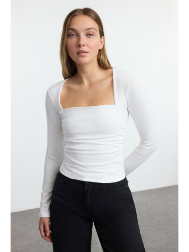 Trendyol Ecru Square Neck Gathering/Drape Detailed Slim/Fitting Knitted Blouse