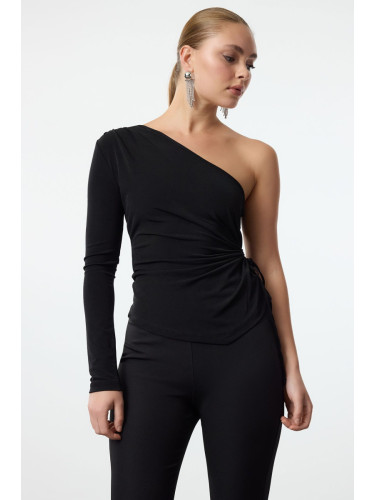 Trendyol Black Window/Cut Out Detailed Single Sleeve Knitted Blouse