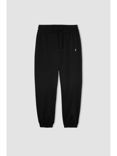 DEFACTO Fit Standard Fit Double Pocket Sweatpants