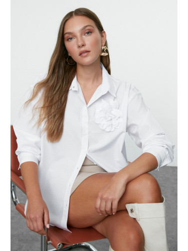 Trendyol Ecru Oversize Wide Fit Shirt with Rose Detail on the Front