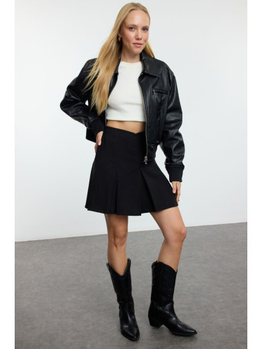 Trendyol Black Pleated Woven Mini Skirt