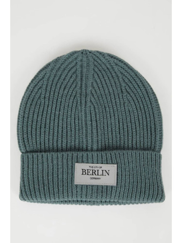 DEFACTO Women's City Themed Woven Labeled Beanie