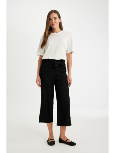 DEFACTO Regular Fit Crepe Trousers