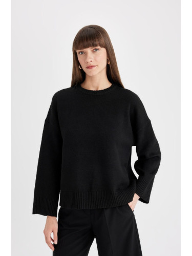 DEFACTO Oversize Fit Wide Mold Crew Neck Basic Plain Sweater