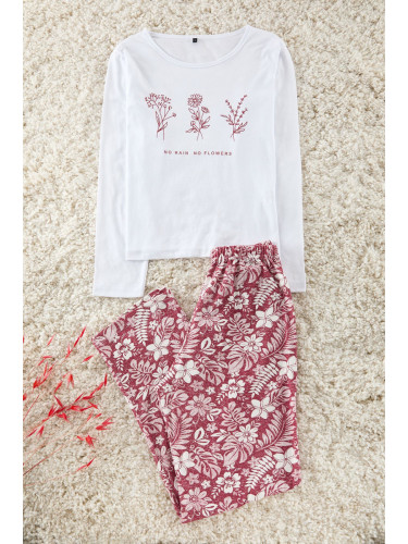 Trendyol White Cotton Floral Slogan Knitted Pajama Set