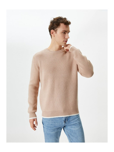 Koton Basic Knitwear Sweater Fabric Detailed Crew Neck