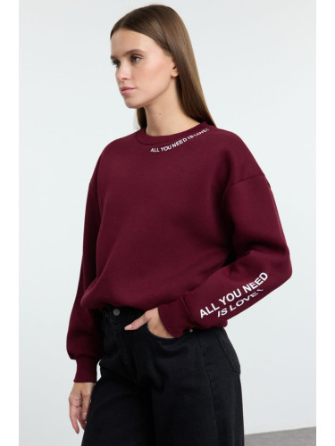 Trendyol Claret Red Slogan Printed Regular/Normal Fit Thick Inside Fleece Knitted Sweatshirt