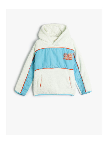 Koton Hooded Plush Sweat Ski Themed Pocket Color Contrast