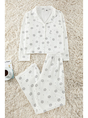 Trendyol White Cotton Floral Covered Pocket Detailed Knitted Pajama Set