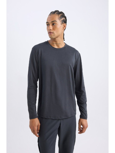 DEFACTO Fit Standard Fit Crew Neck Long Sleeve Basic Plain T-Shirt