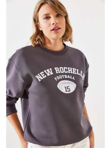 Bianco Lucci Women's Triple Thread Raised Rochelle Text Printed Sweatshirt MBHS001