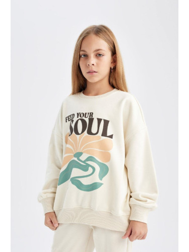 DEFACTO Girl Ecru Oversize Fit Wide Mold Crew Neck Slogan Printed Sweatshirt