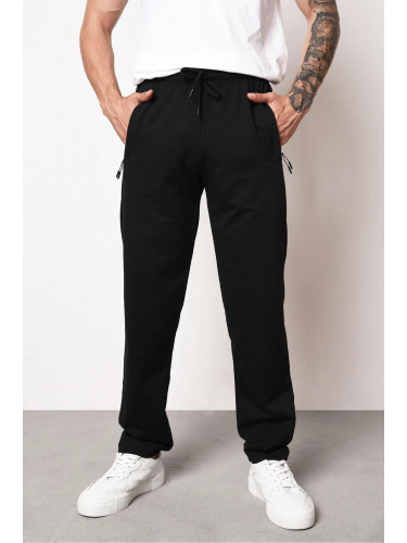 14308 Dewberry Straight Leg Pocket Zipper Detailed Sweatpant-BLACK