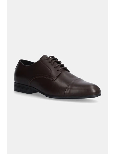 Половинки обувки Calvin Klein DERBY CAP TOE в кафяво HM0HM01540