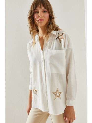 Bianco Lucci Women's Flam Linen Star Laser Cut Single Pocket Long Sleeve Shirt