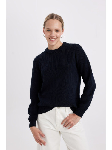 DEFACTO Navy Blue Regular Fit Crew Neck Thessaloniki Fabric Basic Plain Knitwear Sweater