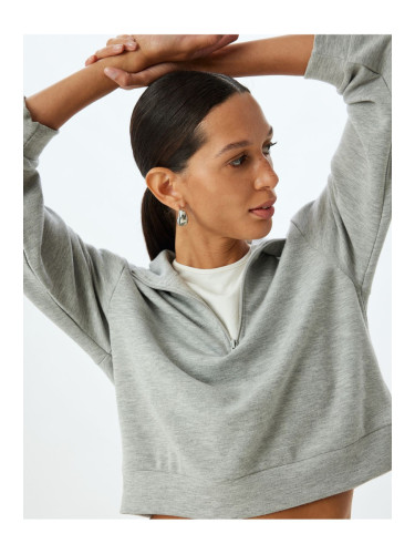 Koton Basic Polo Neck Sweatshirt with Half Zipper Detail