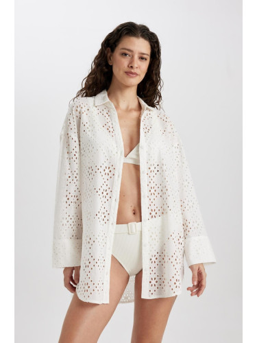 DEFACTO Fall In Love Cotton Hole Embroidered White Beach Shirt