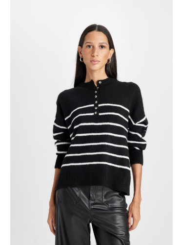 DEFACTO Relaxed Cut Button-down Striped Knitwear Sweater