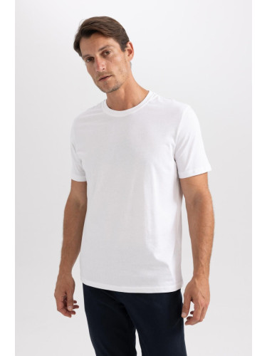 DEFACTO Regular Fit Crew Neck Basic T-Shirt