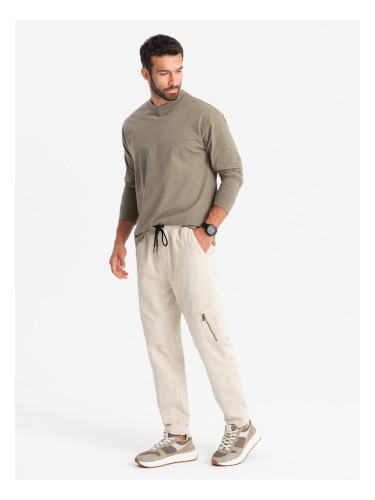 Ombre Men's knitted joggers with cargo pockets - cream