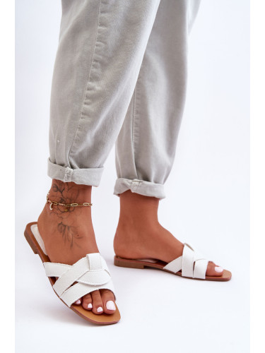 Boto Дамски чехли от материя Бяла Aversa