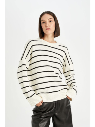 DEFACTO Oversize Fit Striped Crew Neck Sweater