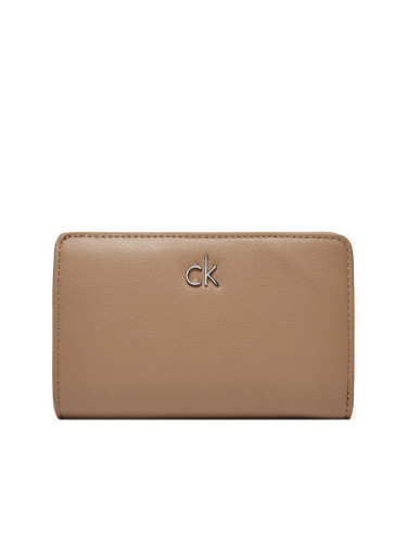 Голям дамски портфейл Calvin Klein Ck Daily Medium Bifold_Pbl K60K613075 Бежов