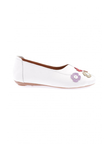 DGN 200-23y Women's Zennee Flat Shoes with Flower Accessories.