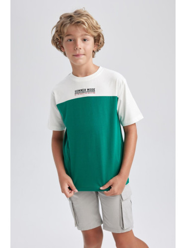 DEFACTO Boys' Crew Neck Color Block Short Sleeve T-Shirt