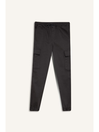 DEFACTO Regular Waist Tie-Waist Cargo Pocket Jogger Textured Pants