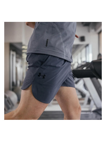 Men's shorts Under Armour Peak Woven Short