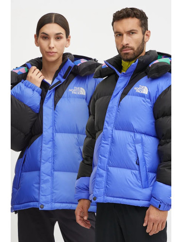 Пухено яке The North Face TNF x Yinka Ilori в синьо зимен модел NF0A89GDTMI1