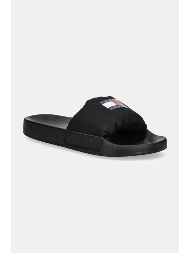 Чехли Tommy Jeans TJW INTERESTING MAT POOL SLIDE в черно EN0EN02644