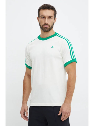 Тениска adidas Originals Cali Tee в бежово с десен JN5965