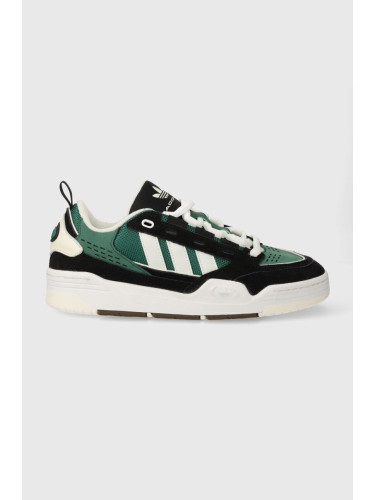 Маратонки adidas Originals ADI2000 в зелено IF8823