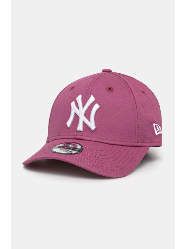 Шапка с козирка New Era NEW YORK YANKEES в розово с изчистен дизайн 60565574