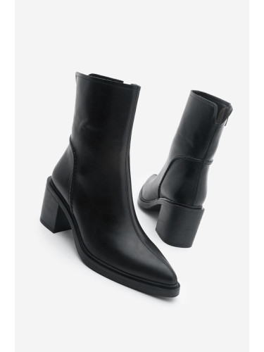 Marjin Women's Side Zipper Stitch Detailed Casual Heeled Boots Lakos Black