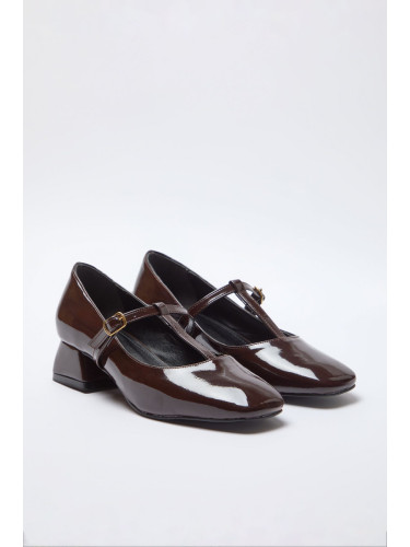 Trendyol Brown Women's Patent Leather T-Strap Mary Jane Block Heel Shoes